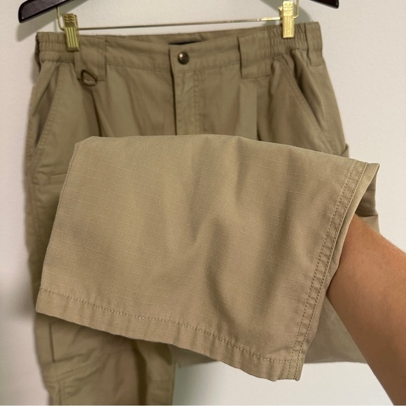 5.11 Tactical Series Pants Men's 34/32 Cargo Khaki Uniform Work Hike Hunt - Picture 3 of 10